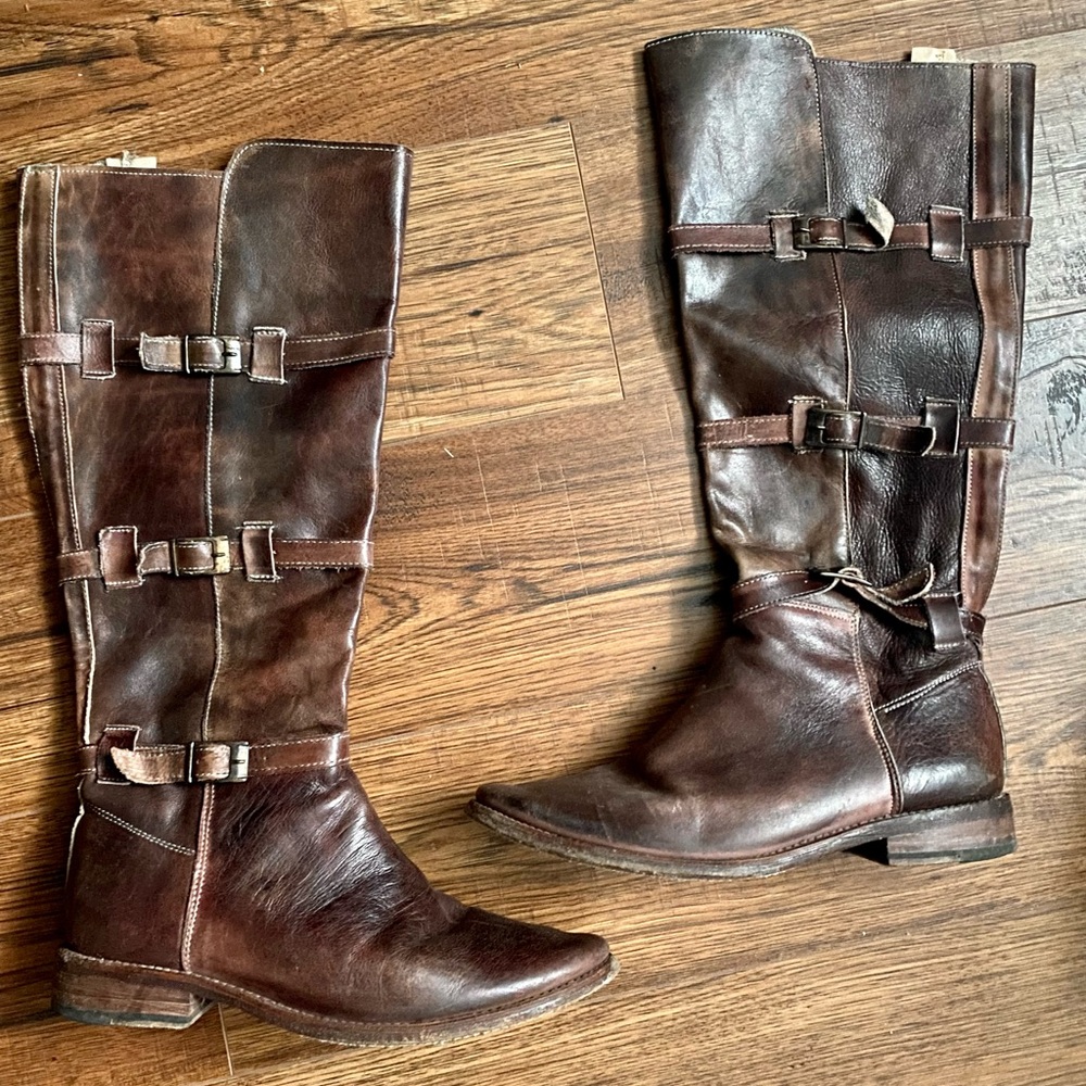 Bed Stu kitty size 9 boots
